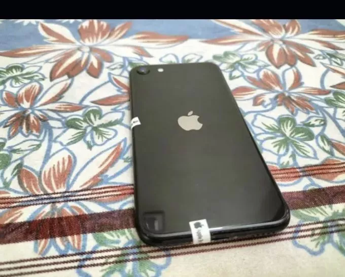iPhone SE 2020 FU