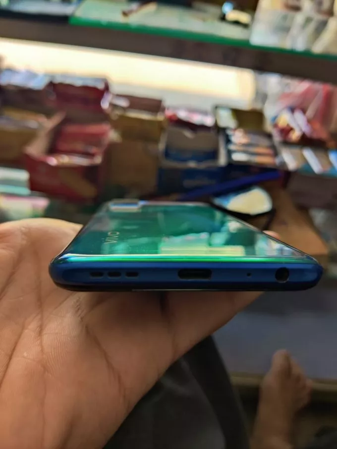 VIVO Y53s - photo 2
