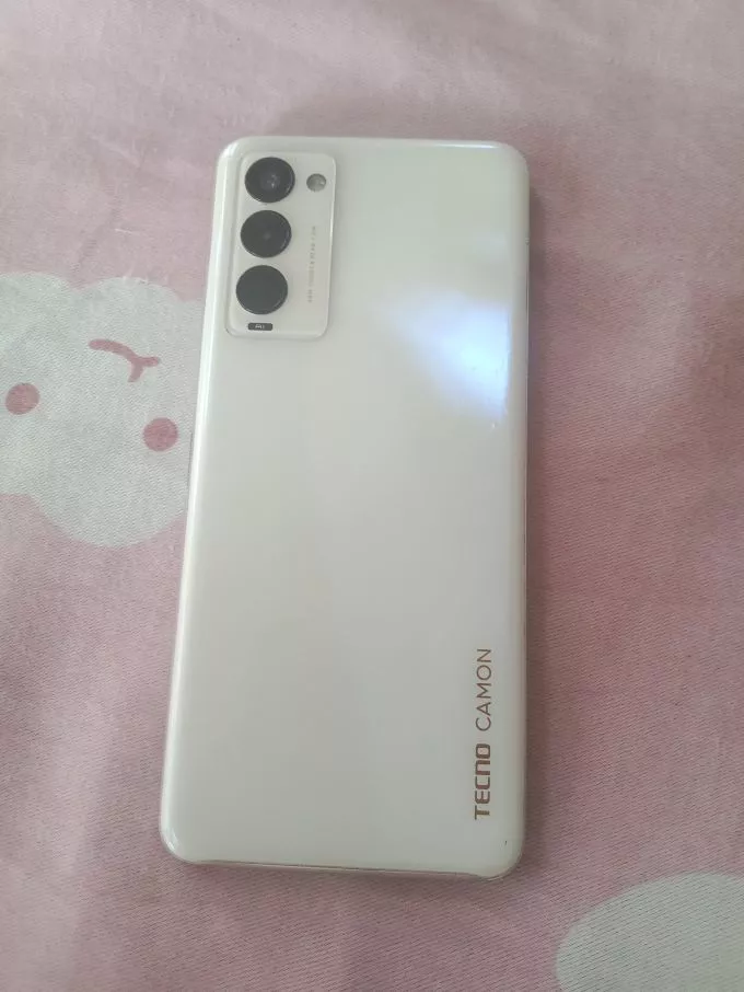 Tecno Camon 18T 4+3/128 - photo 1