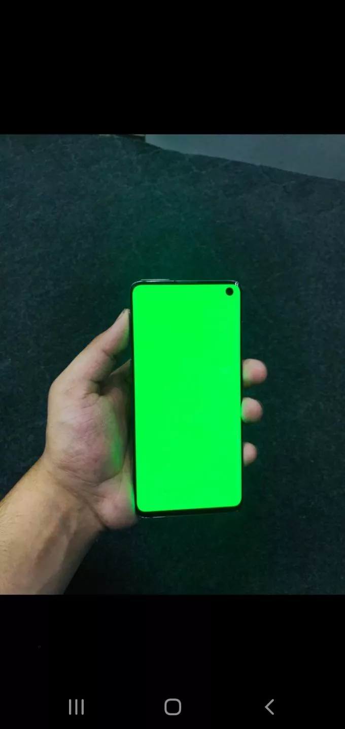 Samsung s10 - photo 1