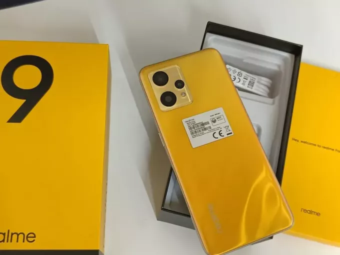 Realme 9 box pack 8gb + 128gb - photo 1