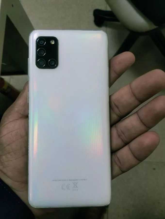 Samsung A-31 - photo 2