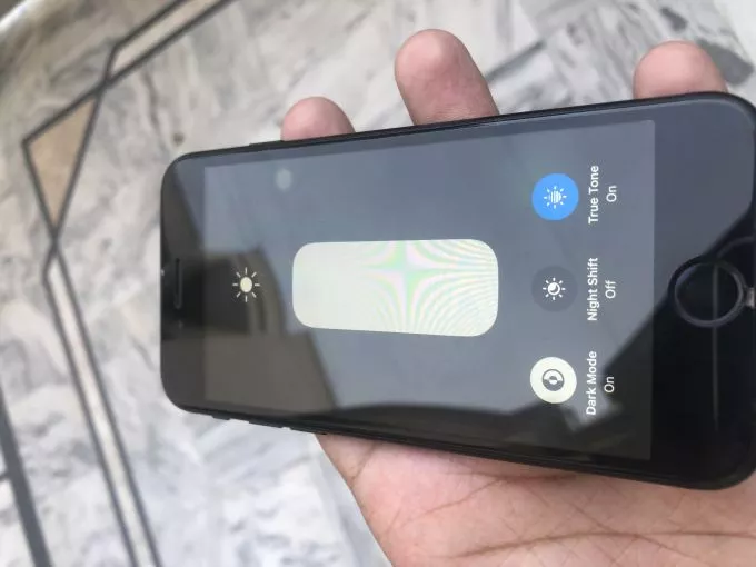 Iphone SE 2020 PTA Approved - photo 1