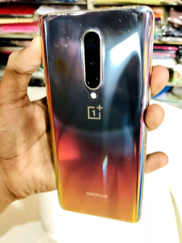 oneplus 8 interstellar glow - photo 2