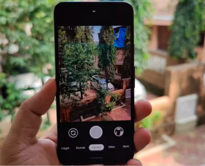 Google Pixel 4a (6/128) - photo 2