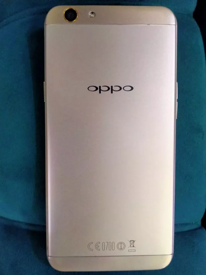 Oppo f1s - photo 2