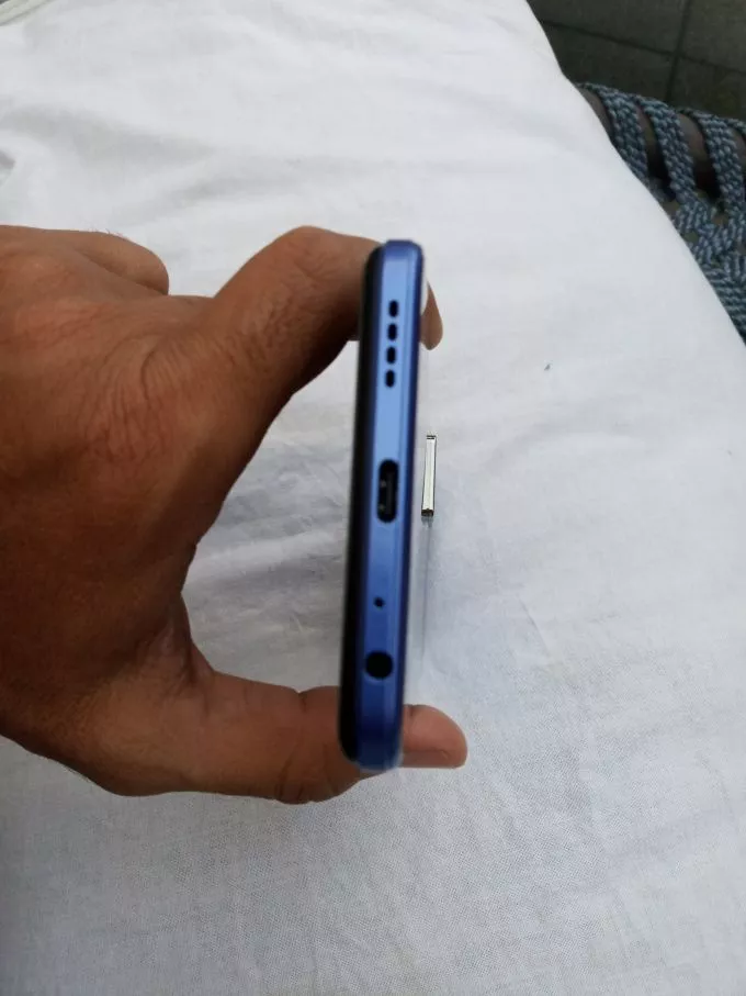 ViVo y33s 8gb/256 gb - photo 2