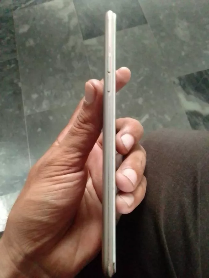 Oppo a5  4/32 - photo 1