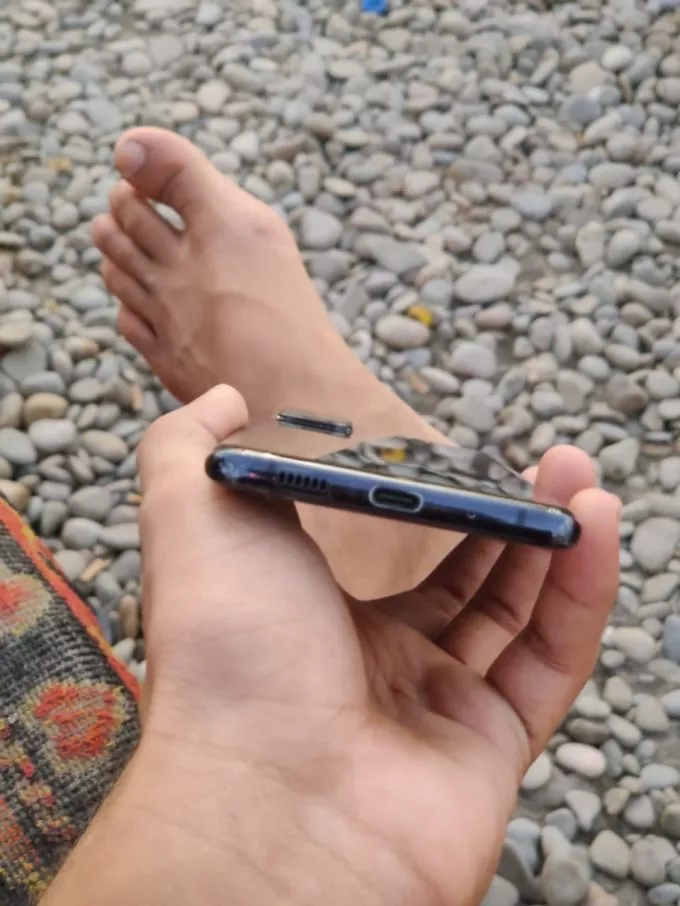 samsung galaxy s20+ (NON PTA) - photo 2