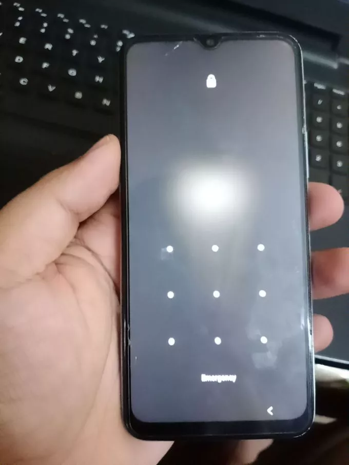 Vivo y21 Single Hand Used Box + Charger 10/10 Condition - photo 1