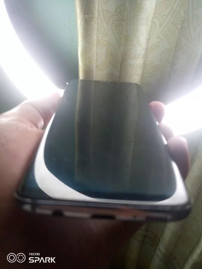 Samsung Galaxy s8 - photo 1