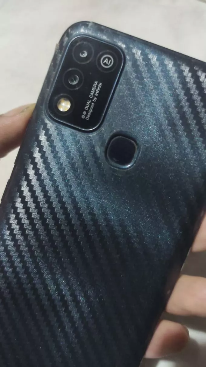 Infinix Hot 10 play - photo 1