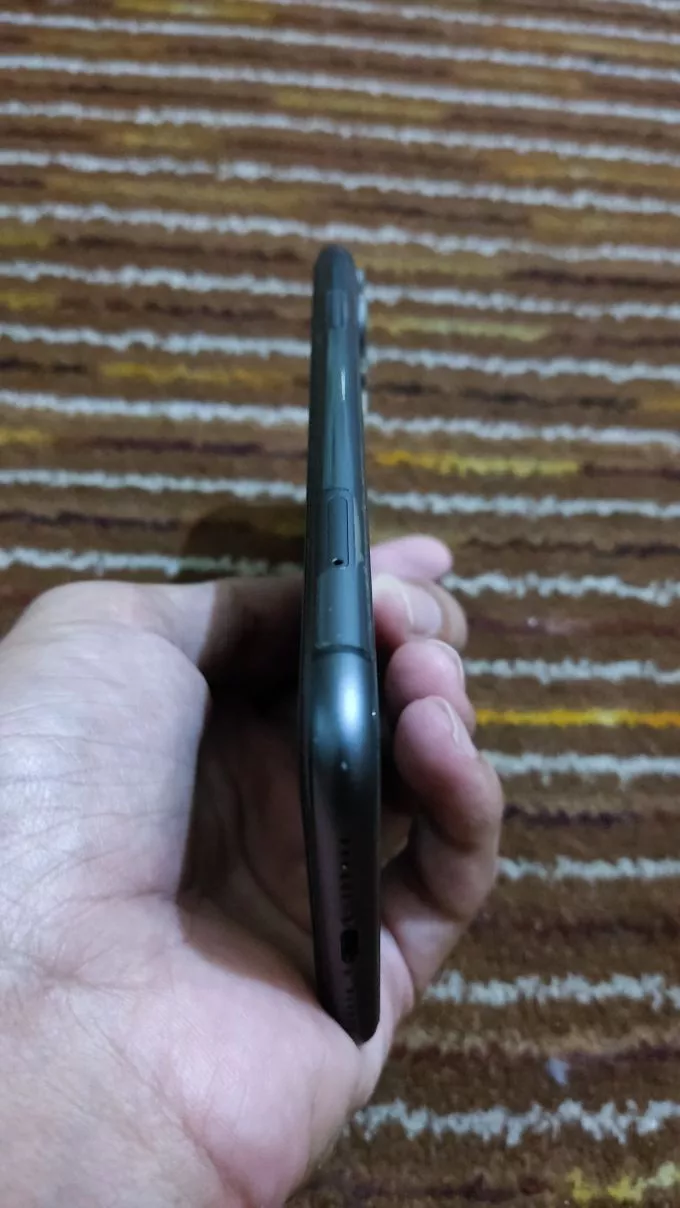 Iphone 11 64GB Non PTA - photo 2