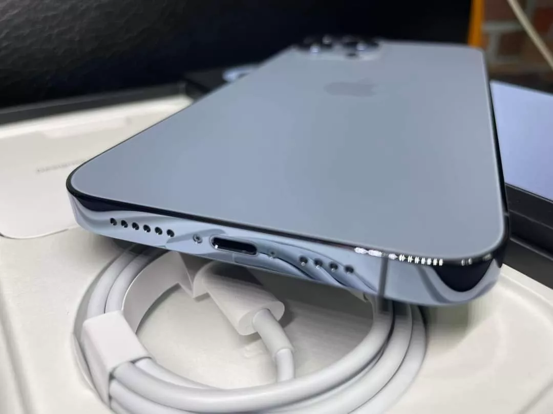 Iphone 14 Pro Max American Copy - photo 2