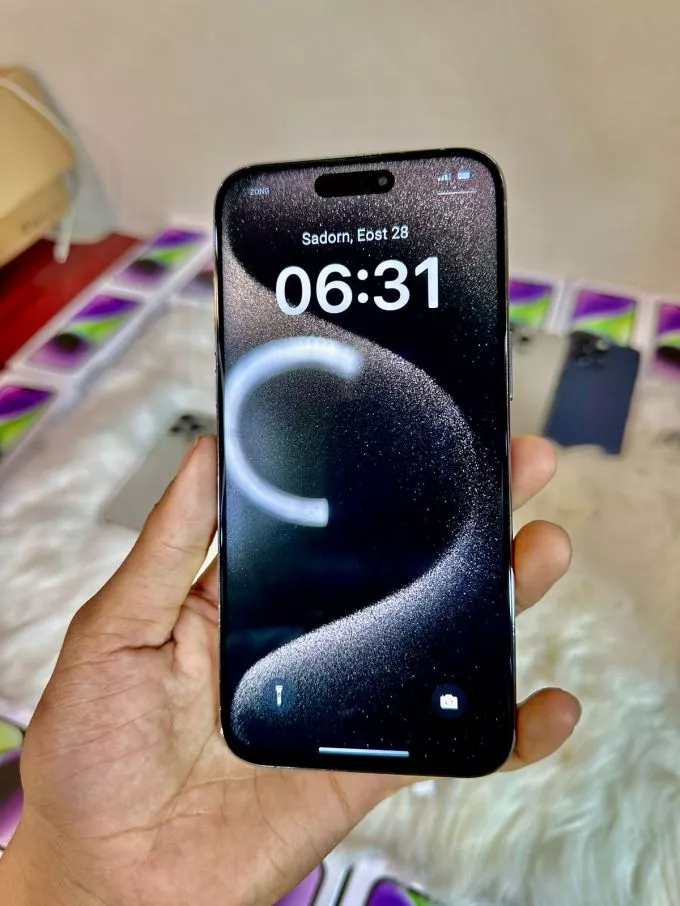 Iphone 15 pro max Turkish - photo 2