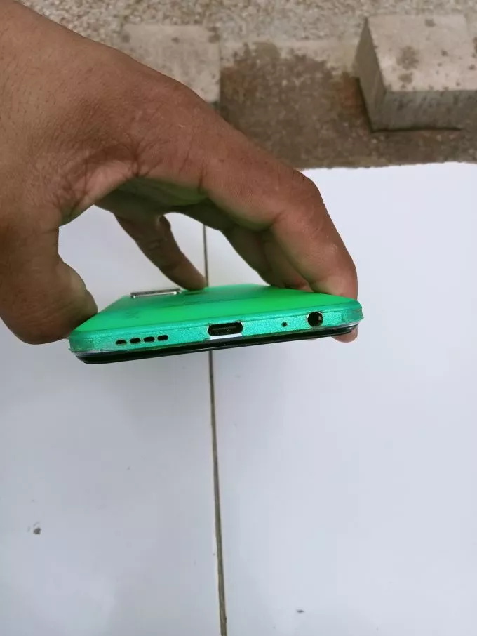 Vivo Y21A - photo 1