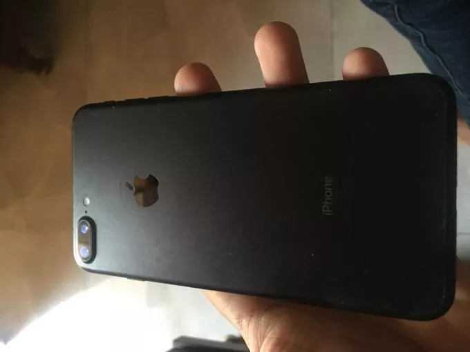 Iphone 7plus Original Non PTA - photo 2