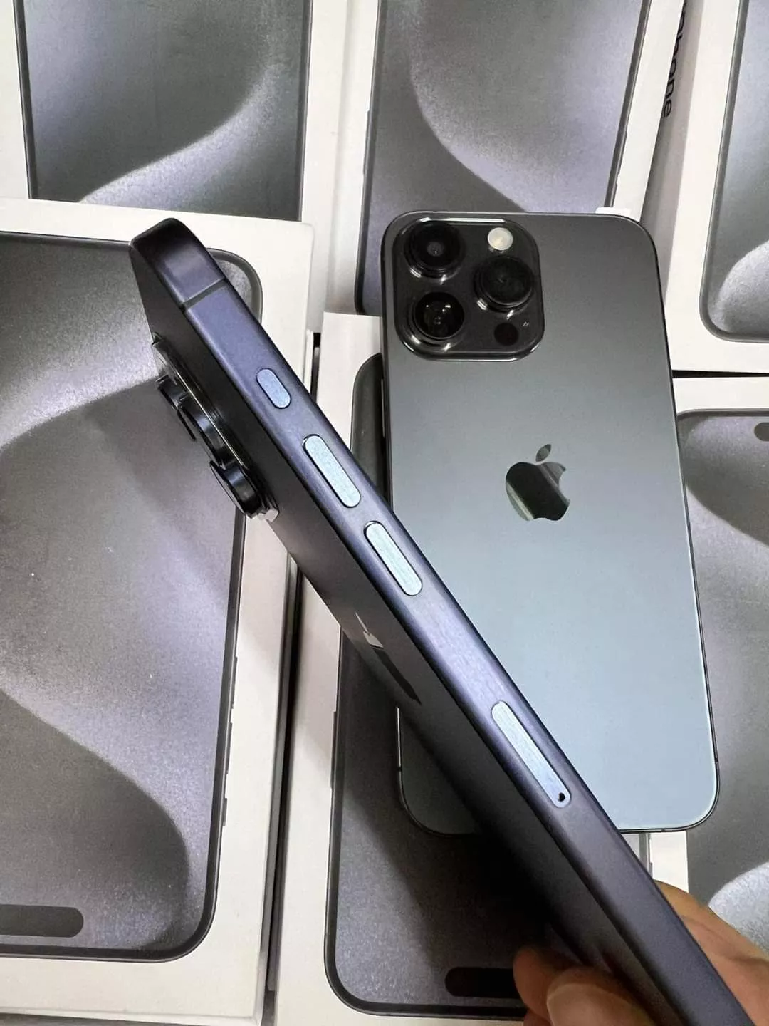 Iphone15 promax - photo 3