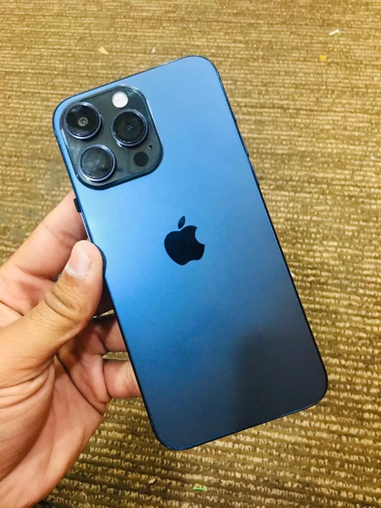 iphone 115 pro Max American copy - photo 1