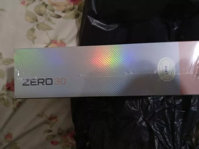 Infinix Zero 30 - photo 3