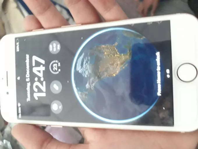 Iphone 8 non pta - photo 1