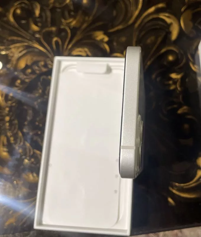 Iphone 13 256 GB - photo 2
