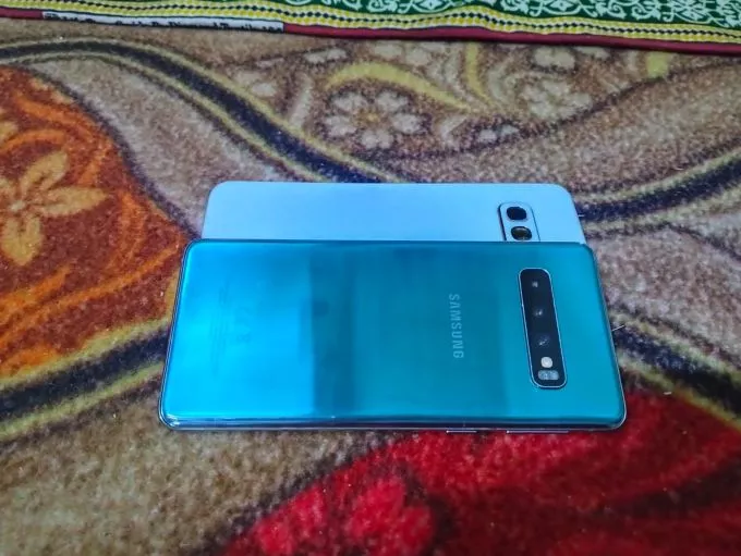 Samsung s10 - photo 3