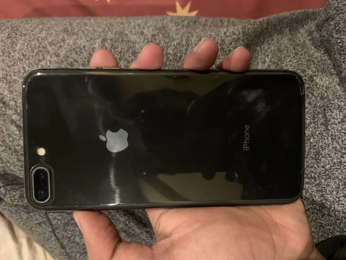 Iphone 8 plus pta approved - photo 2
