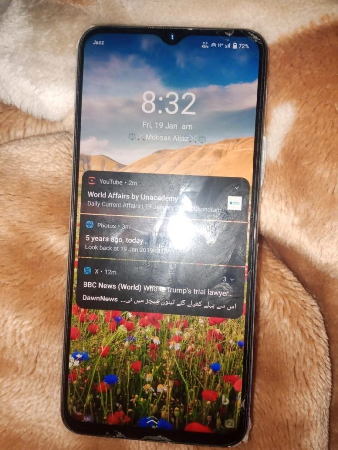 Vivo Best condition no scratches no dots inside screen - photo 2