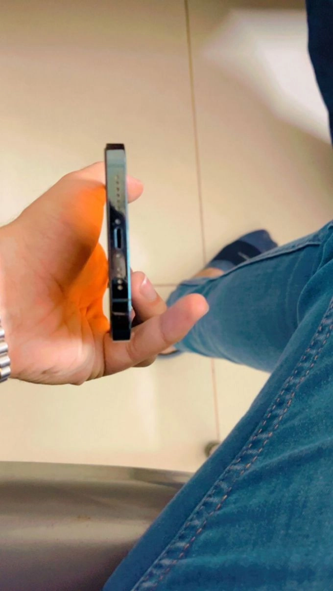 Iphone 12 pro max 128gb - photo 2