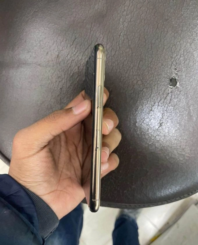 64gb 11 pro jv battery health 74% truetone ok face id - photo 3