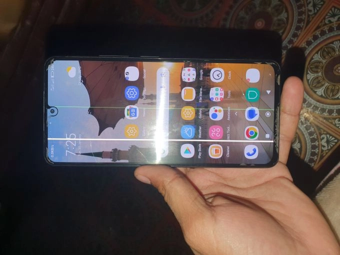 Xiaomi Poco F3 panel ma lines and back Damag ha throi side sa - photo 3