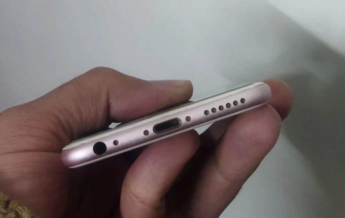 iPhone 6s 64gb - photo 2