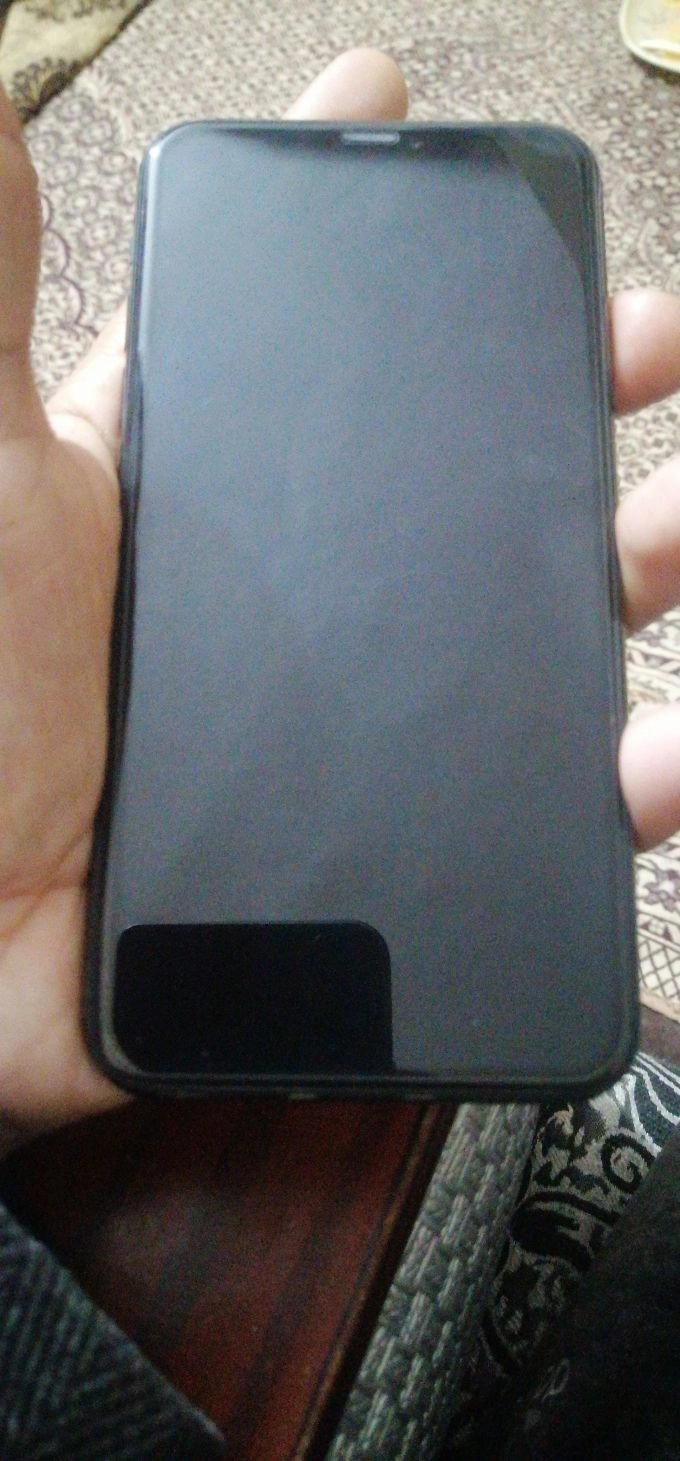 iPhone 11 pro max - photo 1