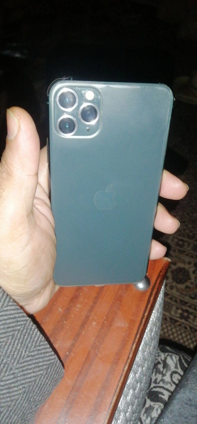 iPhone 11 pro max - photo 3