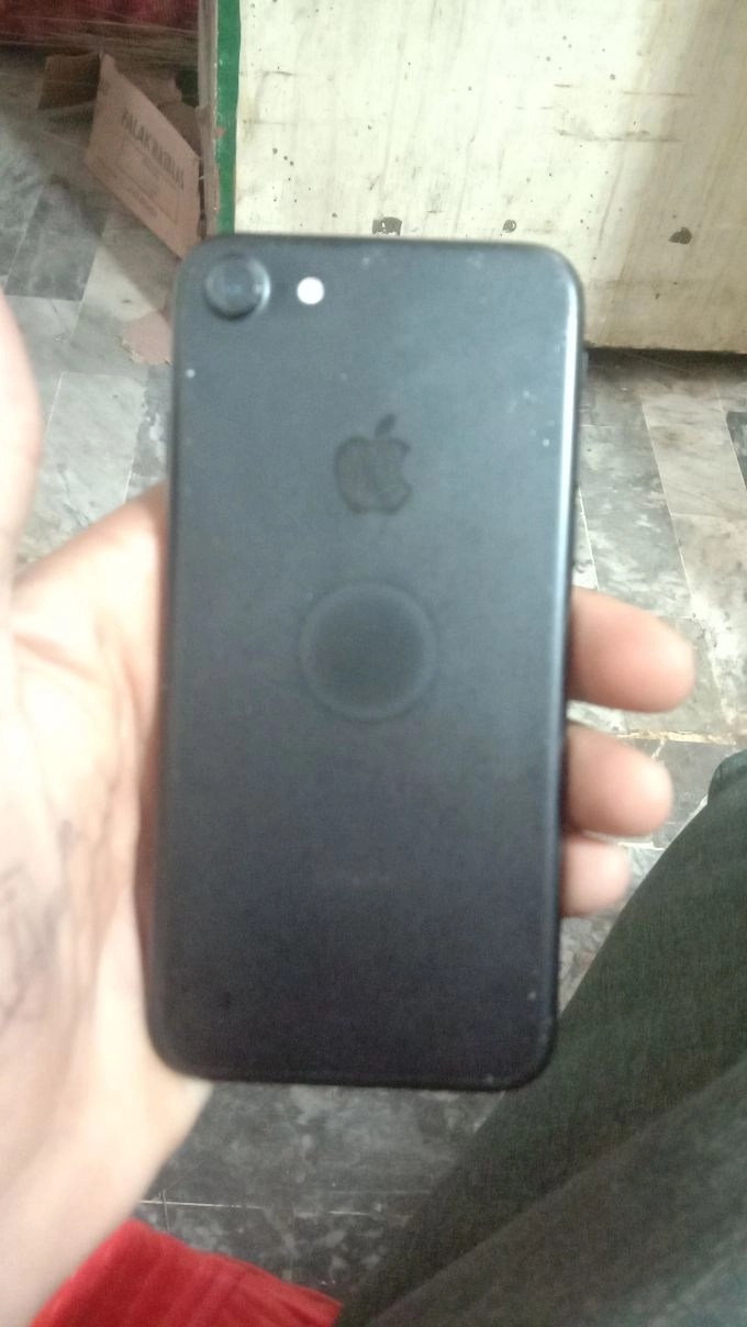 iphone Non pta and baki sab ok - photo 1
