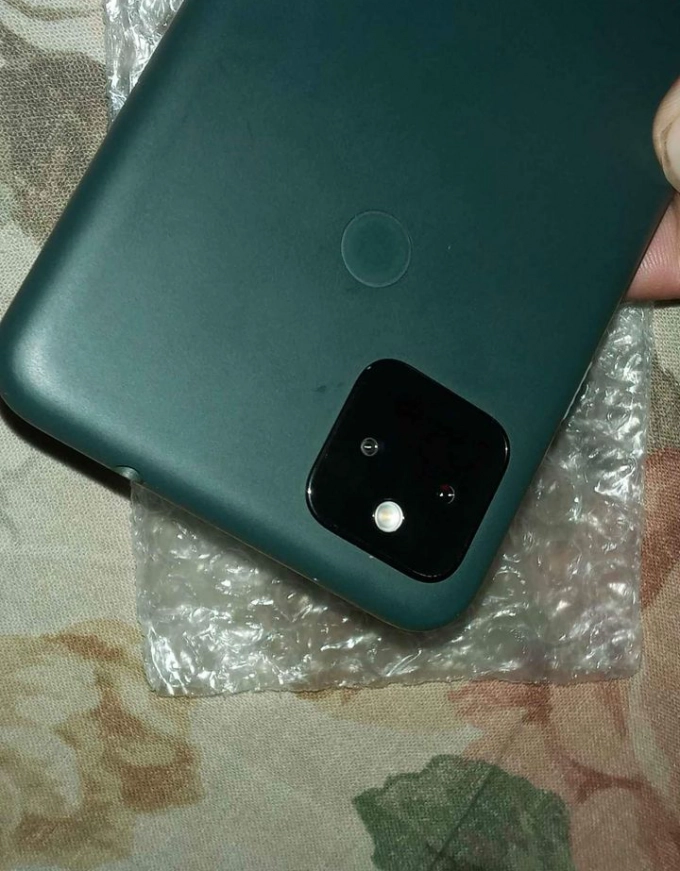 Google Pixel 5A 5G - photo 2