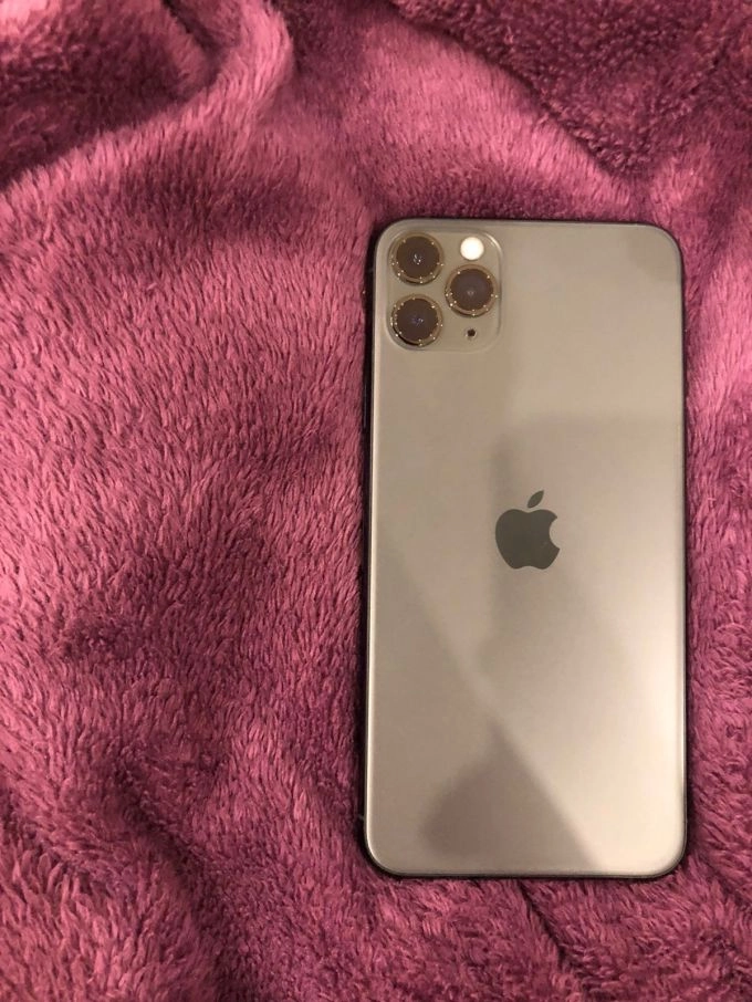 iPhone 11 Pro max 64 GB - photo 1