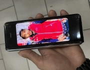 Samsung Fold 5G - Photos