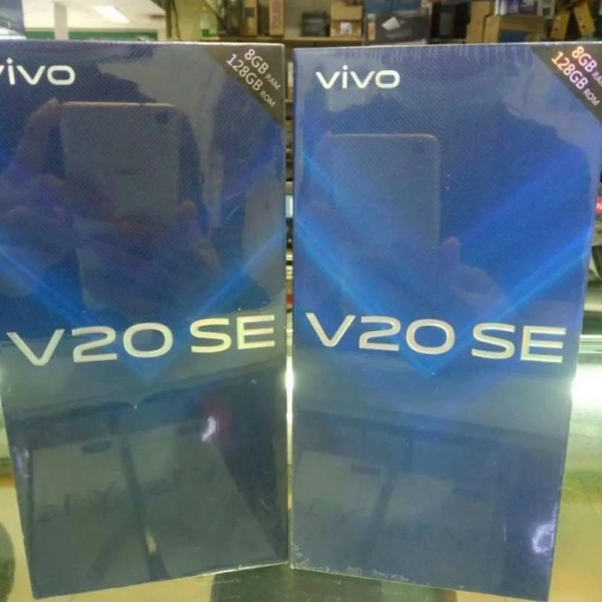 VIVO V20 se 8gb/128gb box pack limited stock