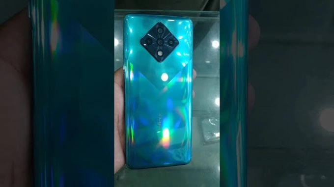 Infinix zero 8 - photo 1