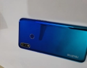 Realme 3 - Photos