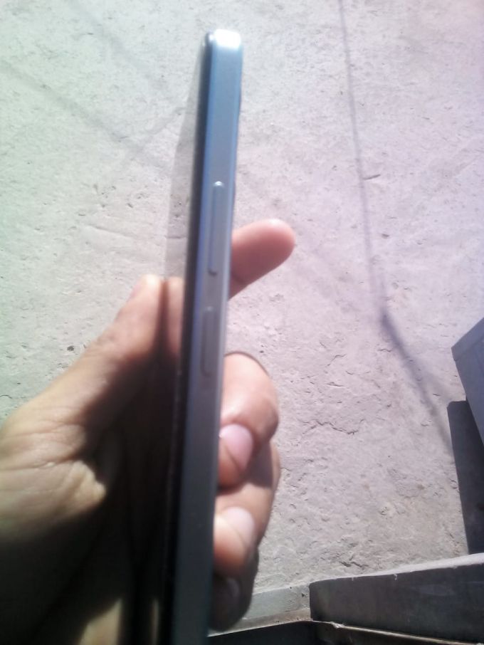 Vivo Y28 Daba charger Cover SATH he hugai 4 month use - photo 2