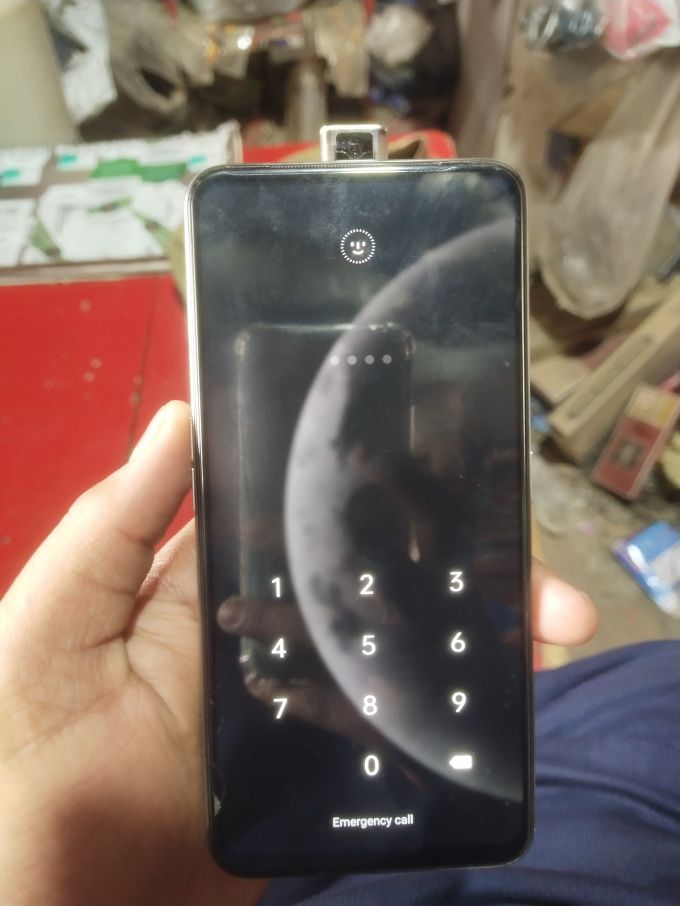 Oppo Reno 2f original condition battery change 10/10 - photo 1