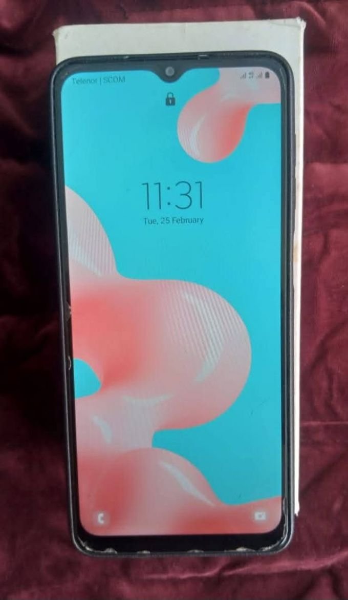 Samsung Galaxy A12 need - photo 1