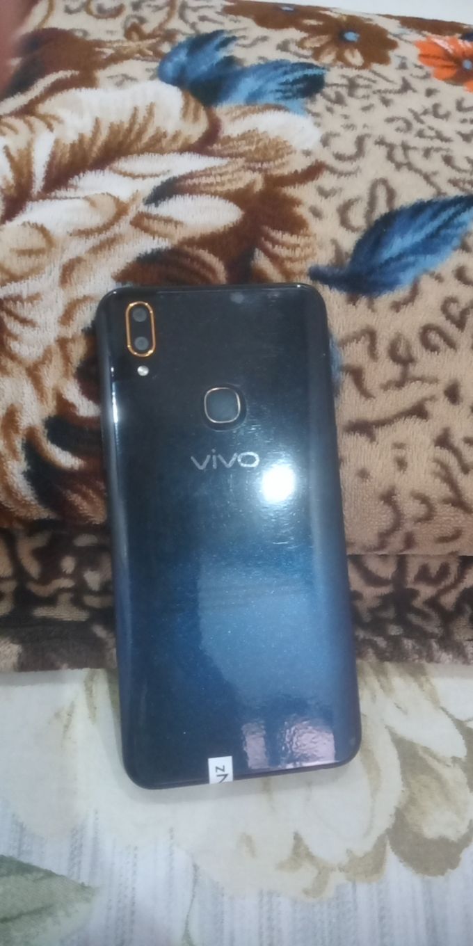 Vivo y85 just like new mobile 4/64 just buy and use - photo 1