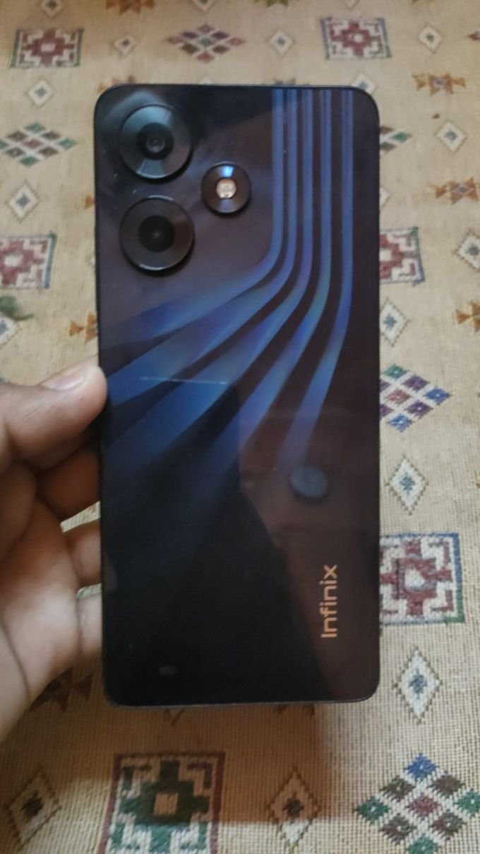 Infinix Hot 30 - 8+8GB RAM | 128GB Storage | With complete box - photo 1