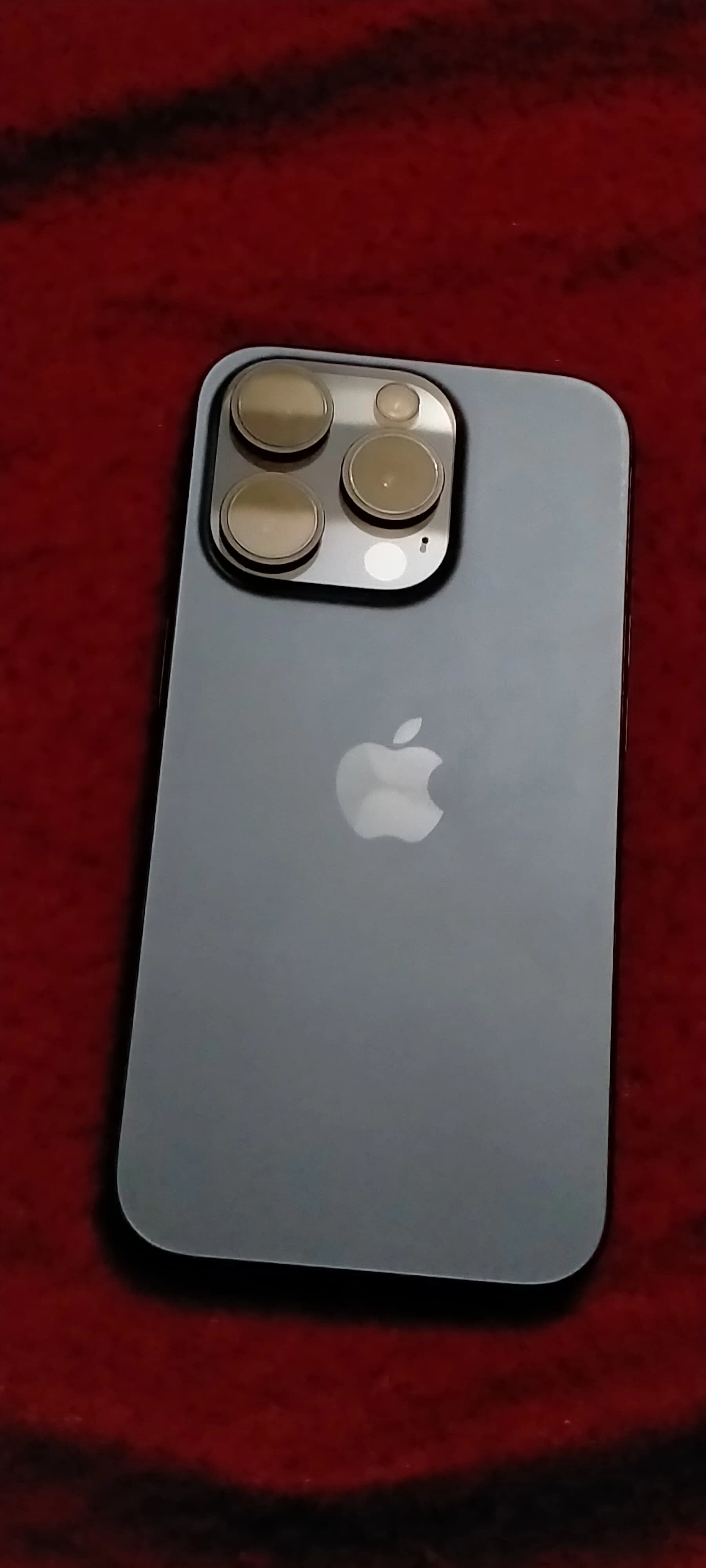 iPhone 15 Pro 256GB JV - photo 3