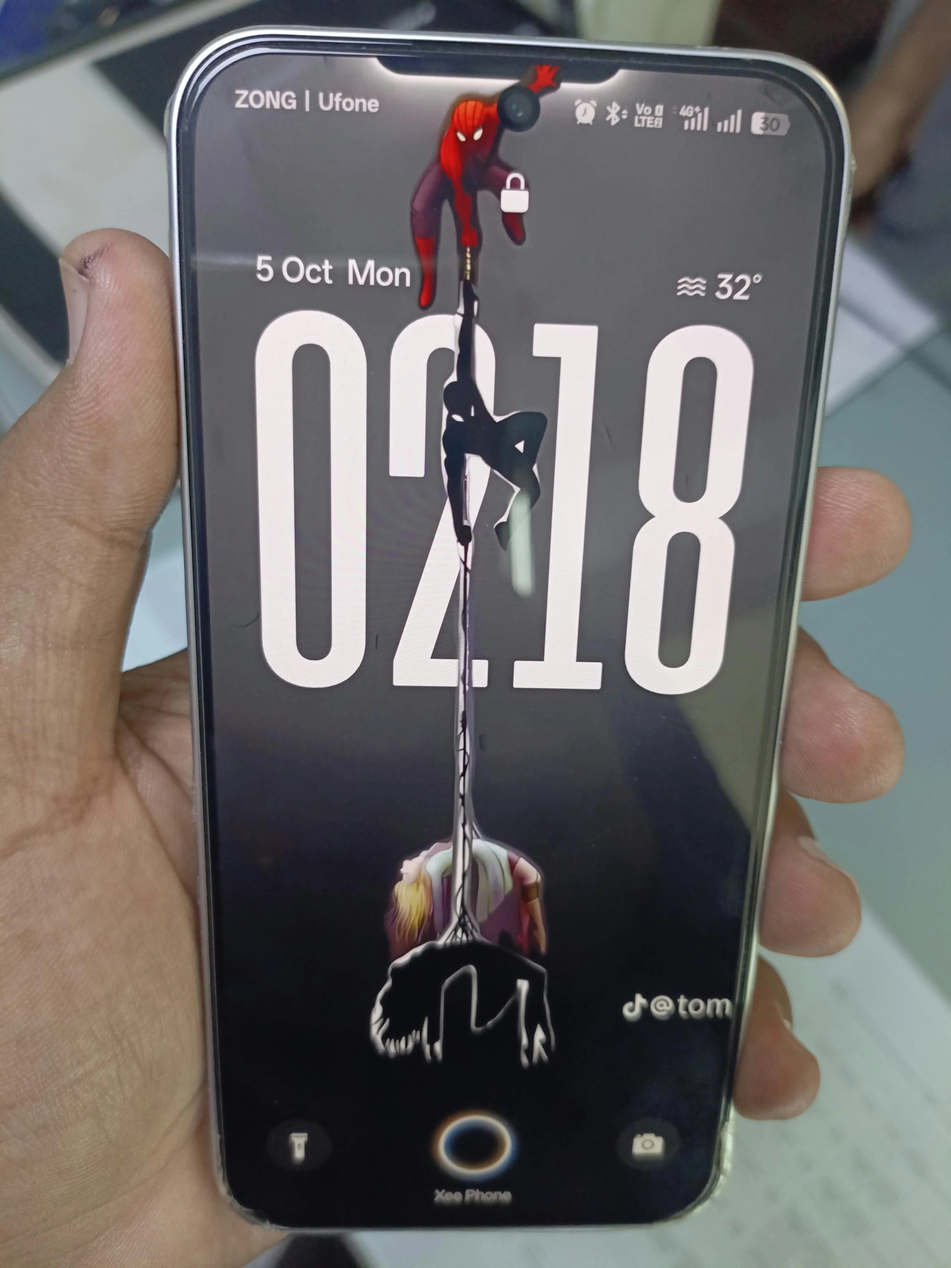 Oppo Reno 16F 5g - photo 2
