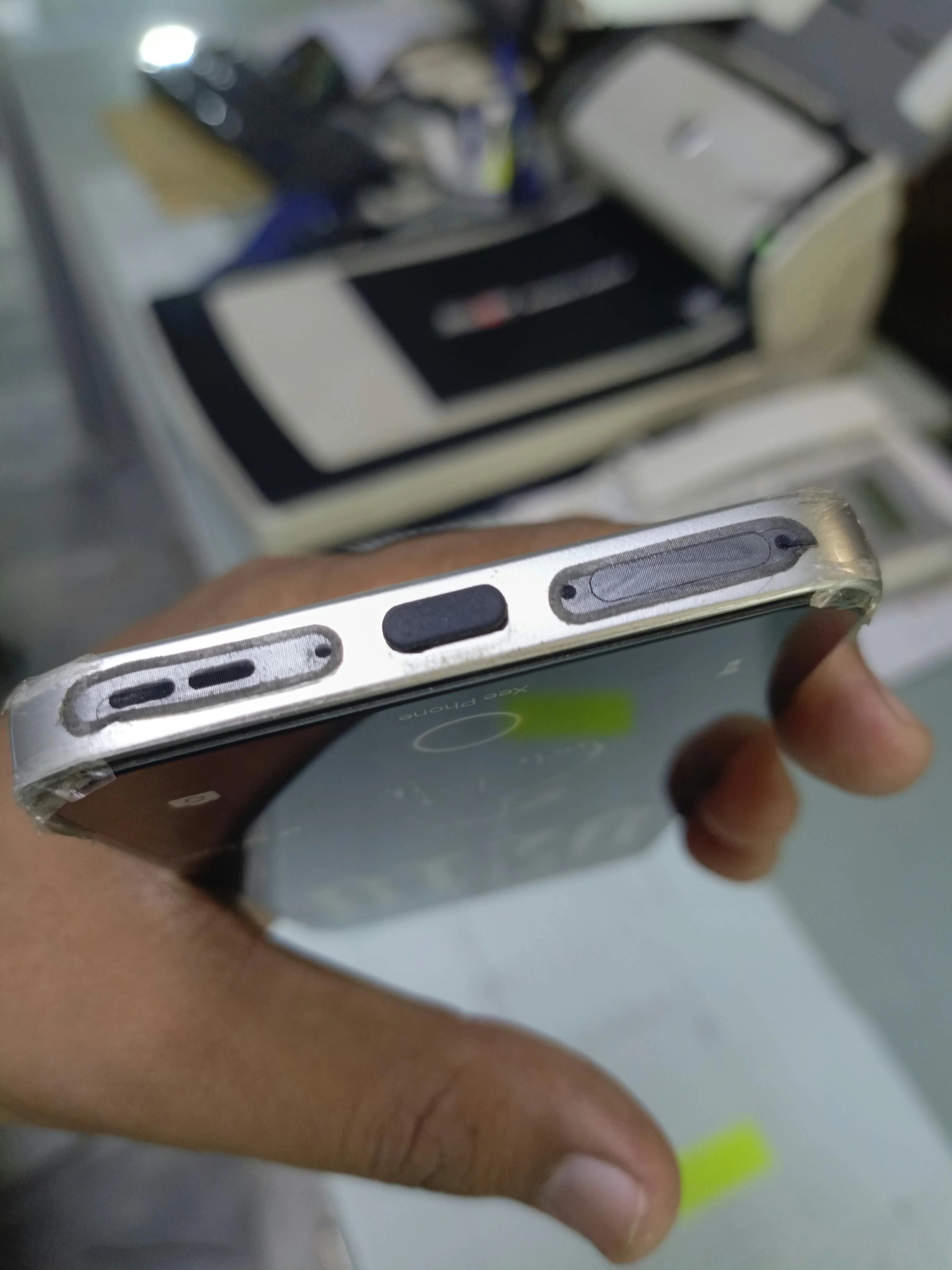 Oppo Reno 16F 5g - photo 3